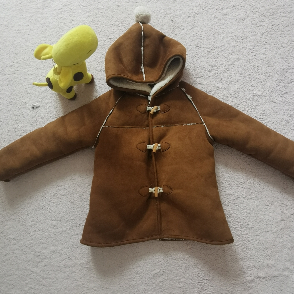 2/40 Zara Caramel Faux Shearling Coat